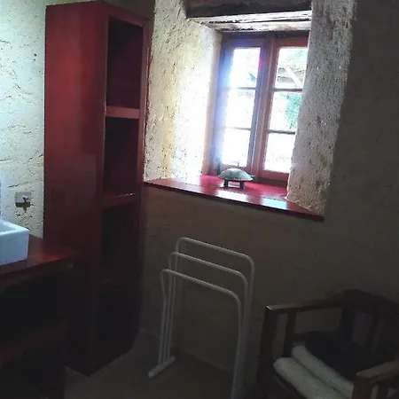 Domaine Du Bourg Bed & Breakfast Salon